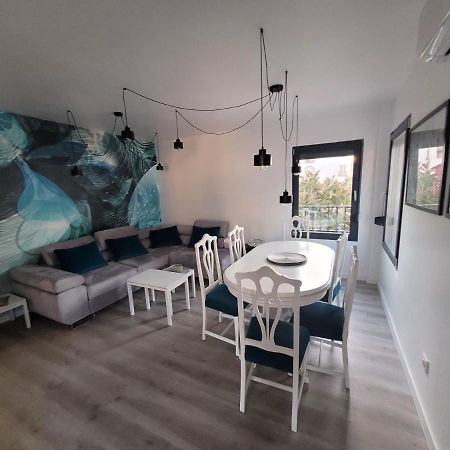 Apartamentos Sabinillas ซานลุยส์ เดอ ซาบีนียัส ภายนอก รูปภาพ