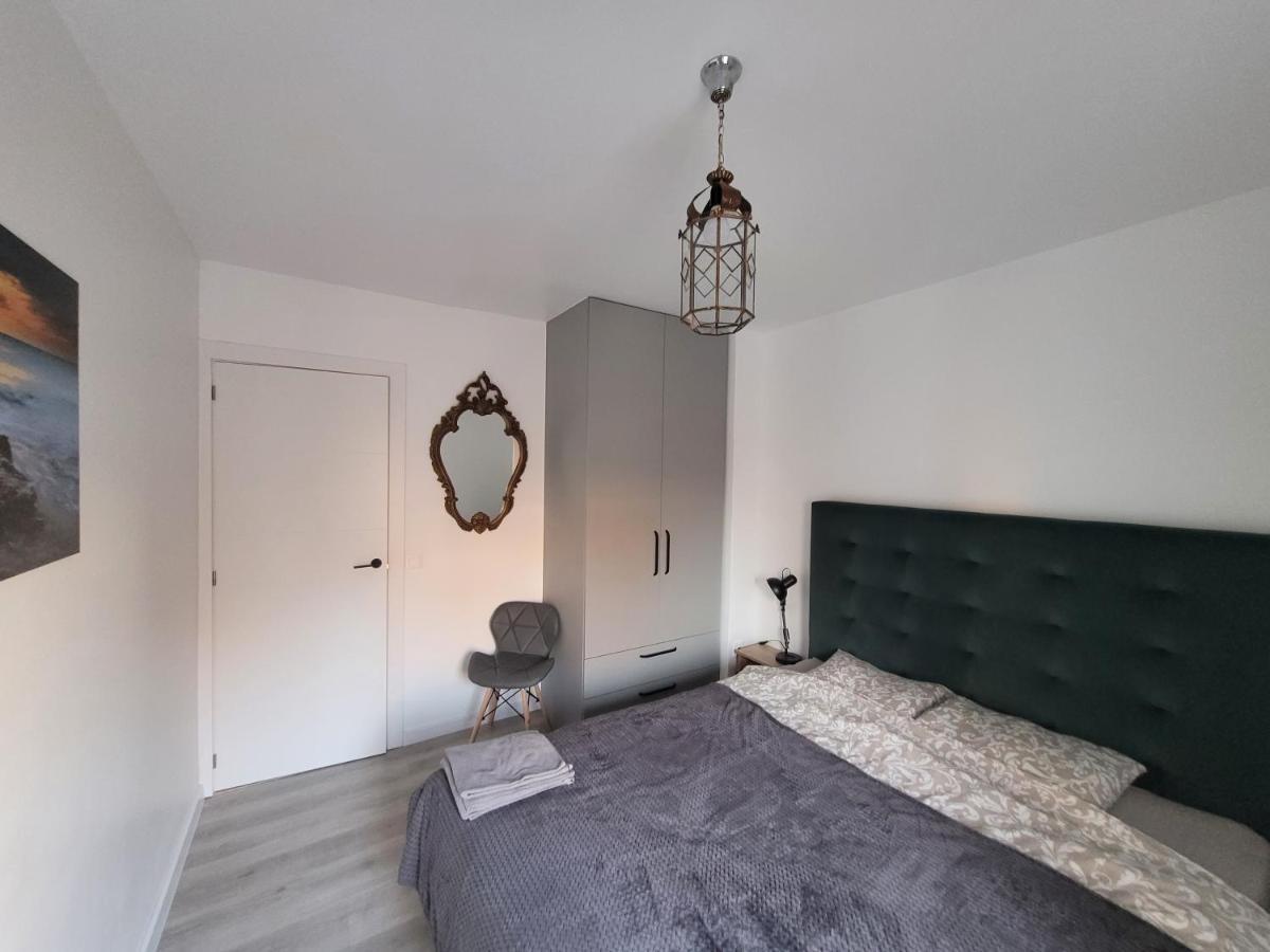 Apartamentos Sabinillas ซานลุยส์ เดอ ซาบีนียัส ภายนอก รูปภาพ