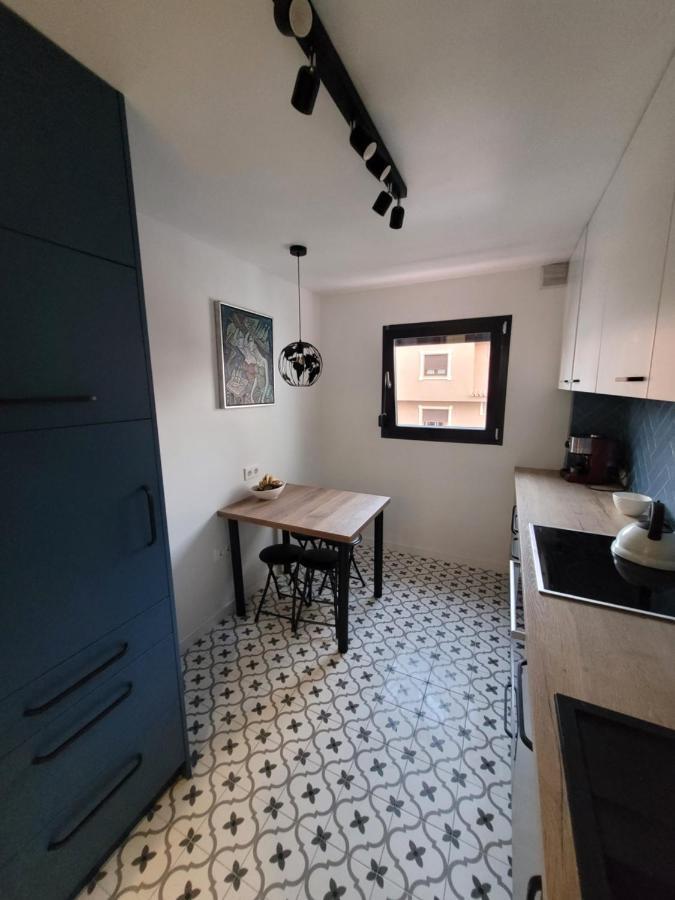 Apartamentos Sabinillas ซานลุยส์ เดอ ซาบีนียัส ภายนอก รูปภาพ