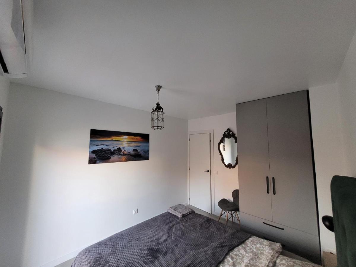 Apartamentos Sabinillas ซานลุยส์ เดอ ซาบีนียัส ภายนอก รูปภาพ