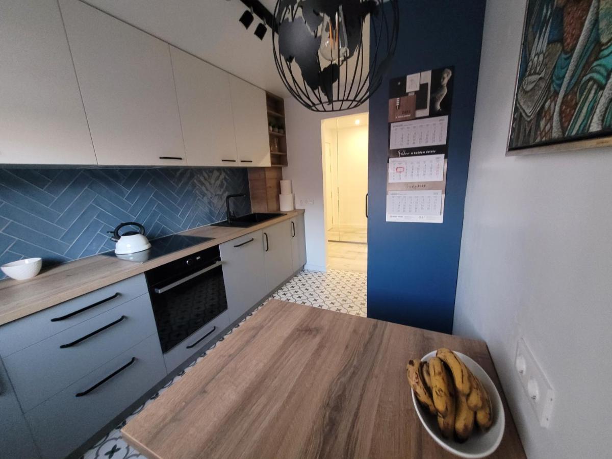 Apartamentos Sabinillas ซานลุยส์ เดอ ซาบีนียัส ภายนอก รูปภาพ