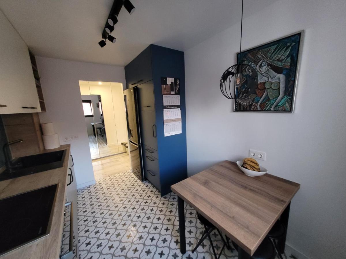 Apartamentos Sabinillas ซานลุยส์ เดอ ซาบีนียัส ภายนอก รูปภาพ