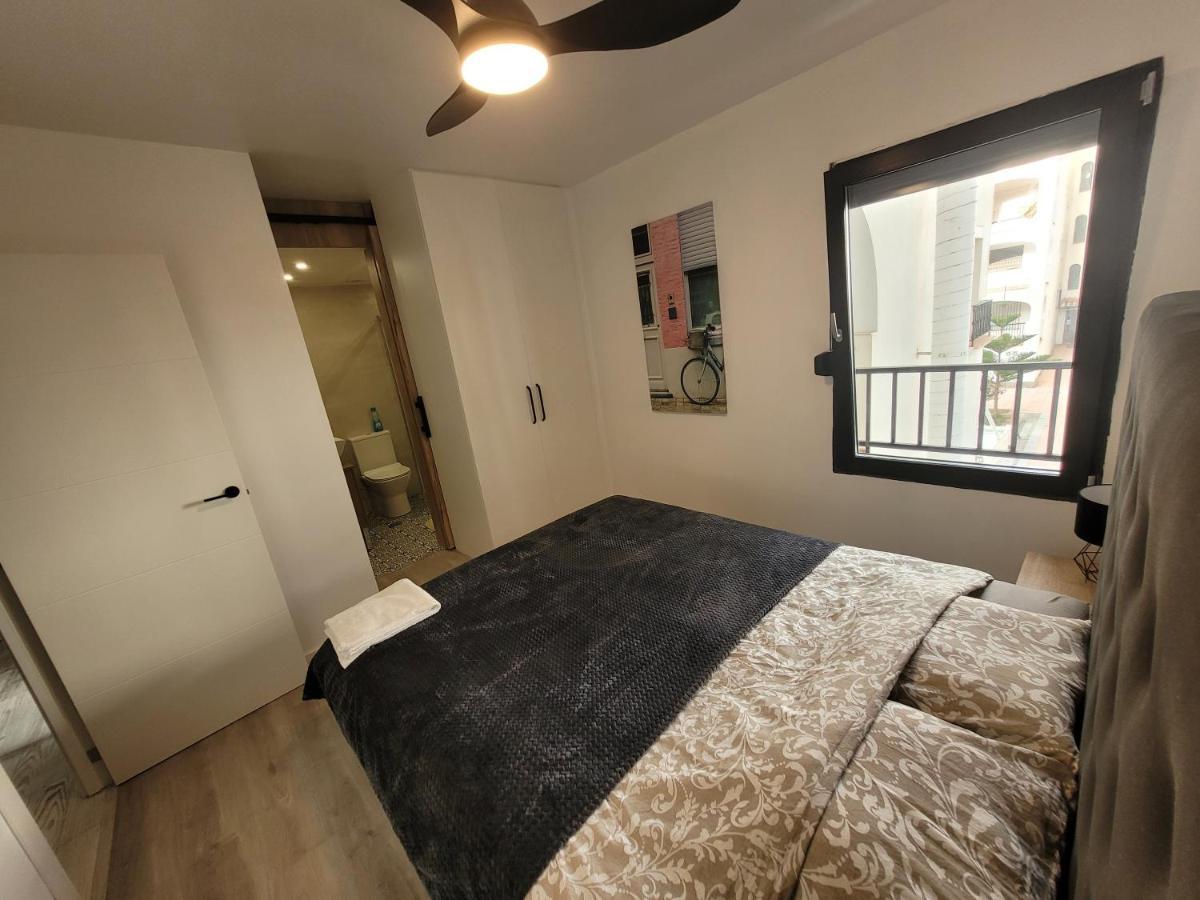 Apartamentos Sabinillas ซานลุยส์ เดอ ซาบีนียัส ภายนอก รูปภาพ