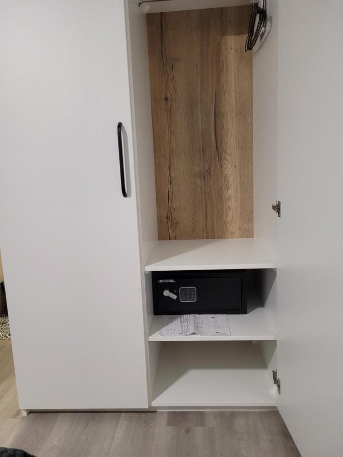 Apartamentos Sabinillas ซานลุยส์ เดอ ซาบีนียัส ภายนอก รูปภาพ