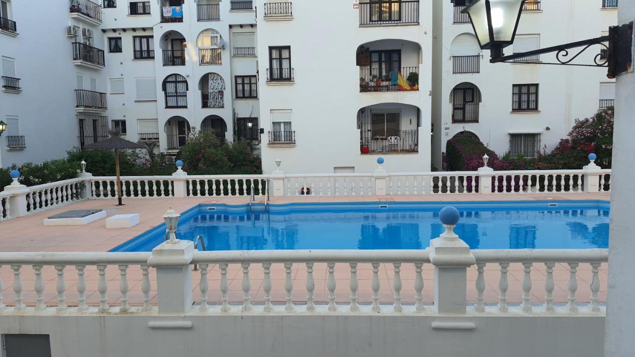 Apartamentos Sabinillas ซานลุยส์ เดอ ซาบีนียัส ภายนอก รูปภาพ