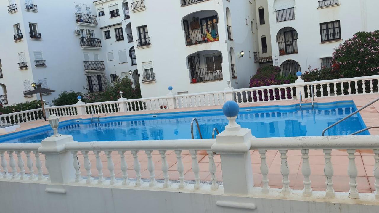 Apartamentos Sabinillas ซานลุยส์ เดอ ซาบีนียัส ภายนอก รูปภาพ